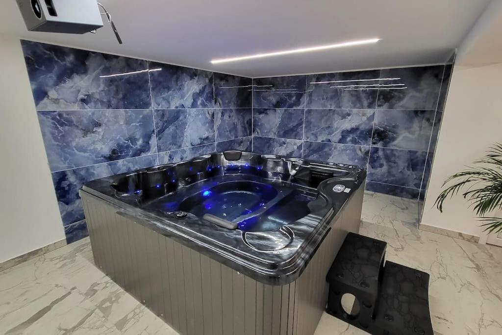 A O G Prestige Relax Max Spa Sauna Algolsheim Dış mekan fotoğraf